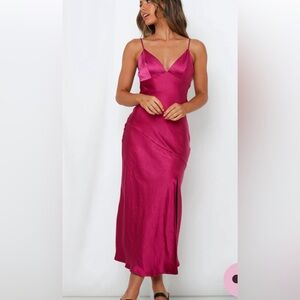 Midi satin fuchsia dress